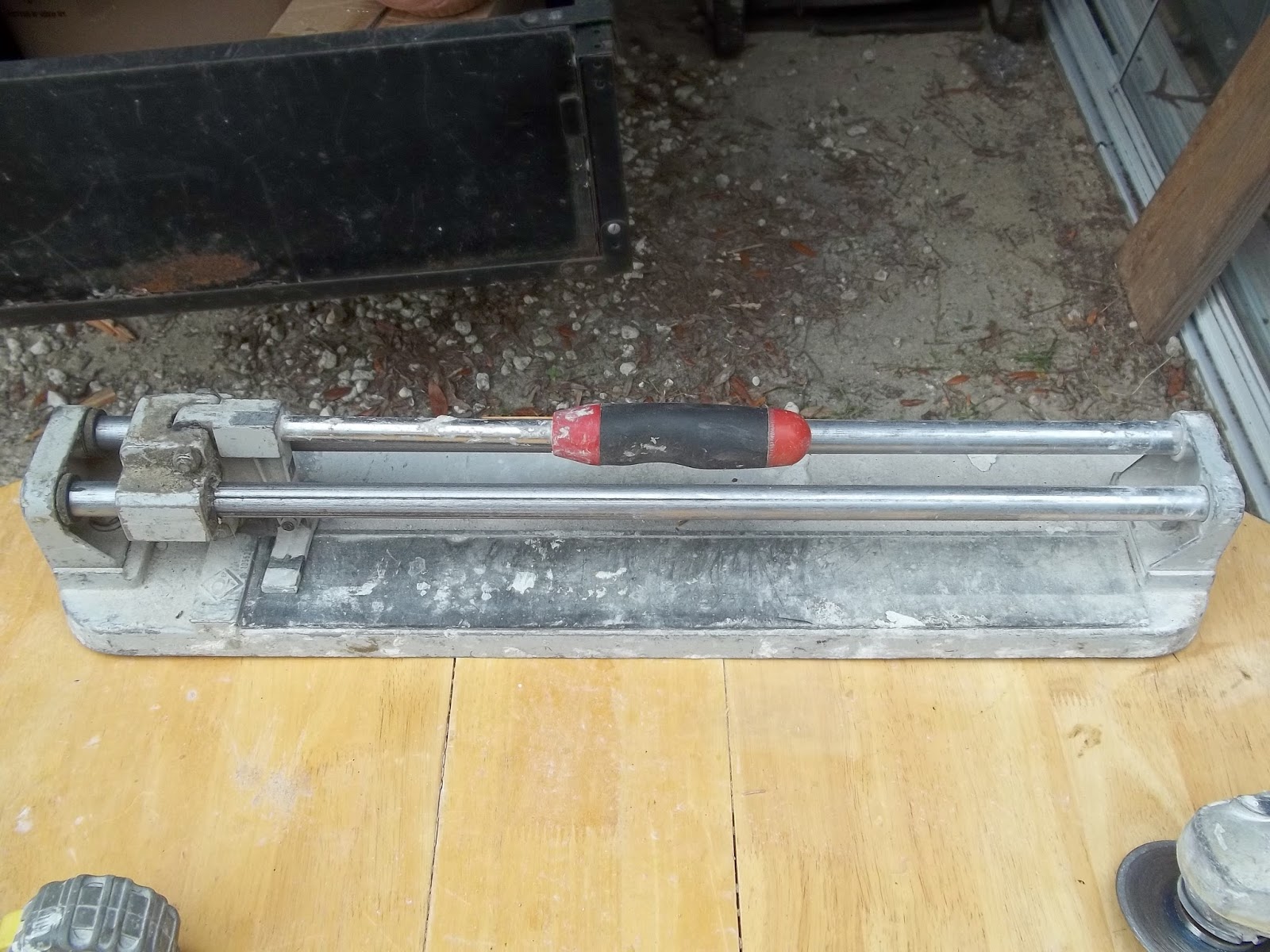 Ask Tile Excellence! Basic Tools You Need to Lay Tile