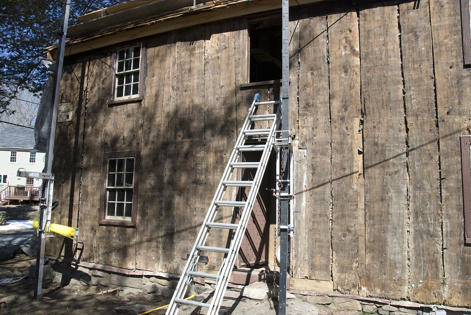 Antique Houses Of Gloucester And Beyond PLANK FRAMES, SECRETS IN THE