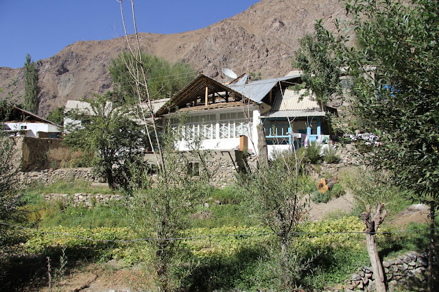 Tadjikistan, Pish, Sonya, Savsangul, Pamir, Haut-Badakhshan, © L. Gigout, 2012