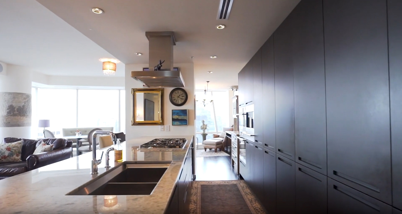 11 Photos vs. Shangri-La Toronto, Suite 4706, 180 University Ave vs. Condo Interior Design Tour