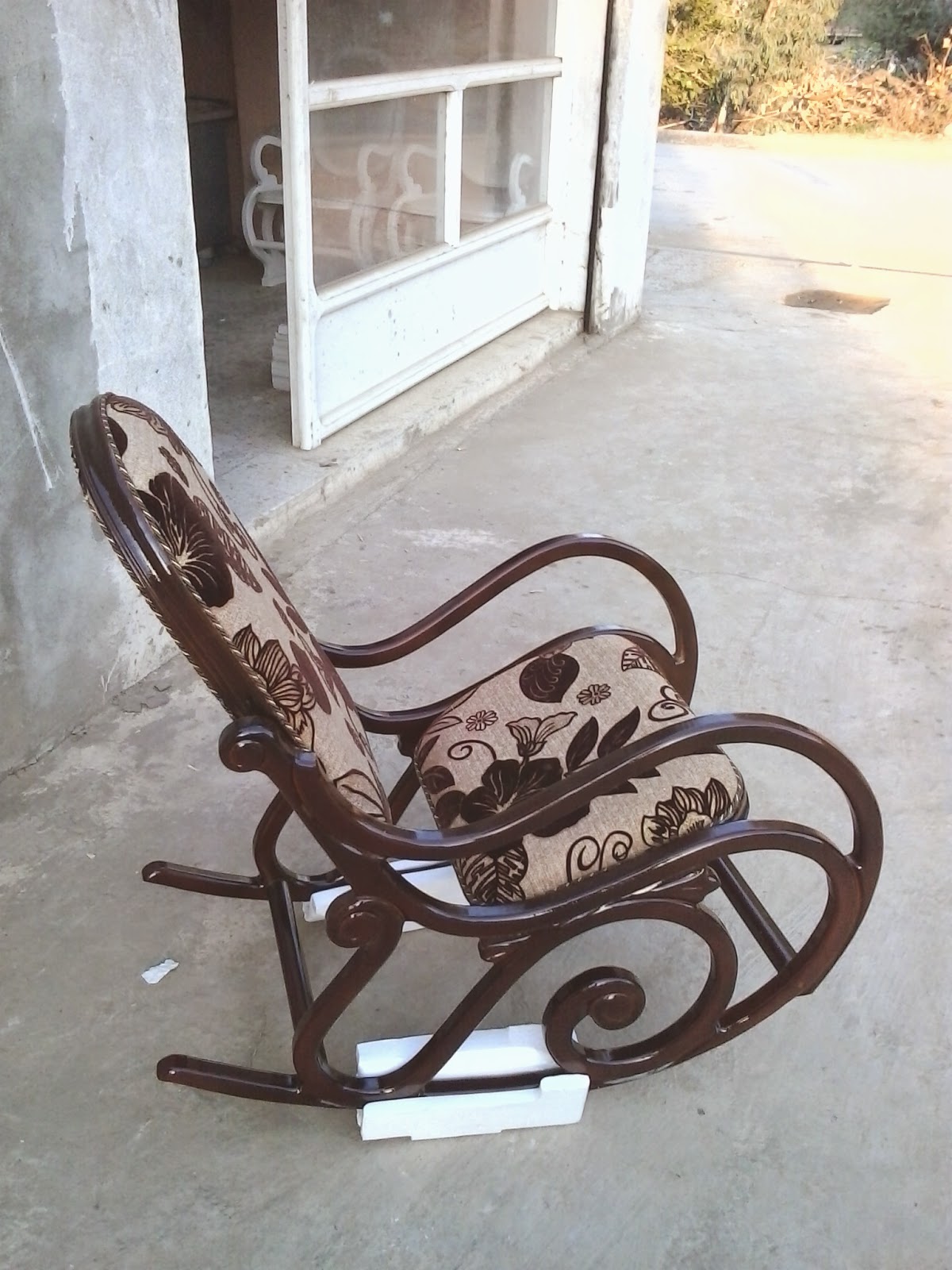 Sculpture Sur Bois Atelier Amscutbois Chaise Balancoire Ideal