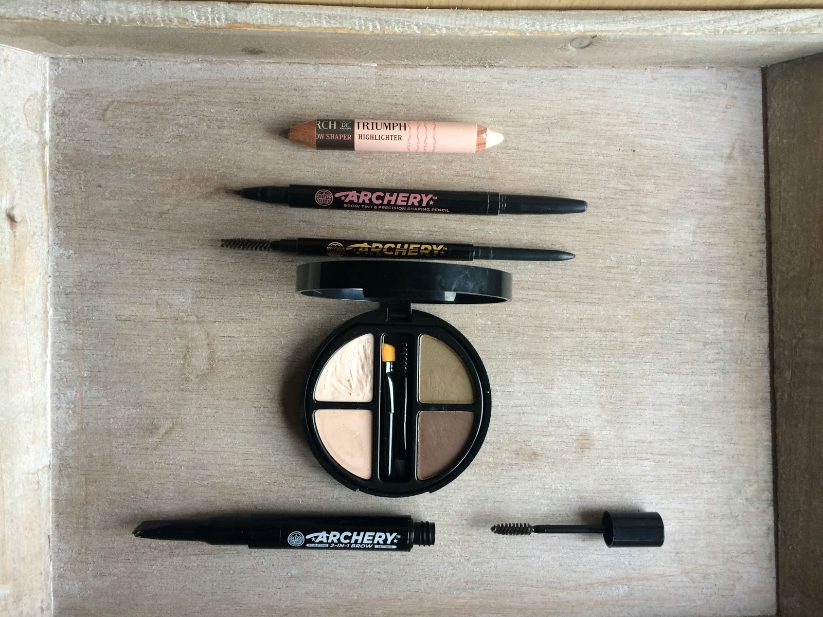 Soap and Glory  brow products highlighter brow powder archery brow pencil