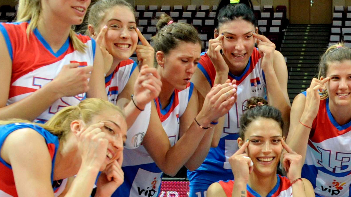 serbianvolleyballteam02.jpg