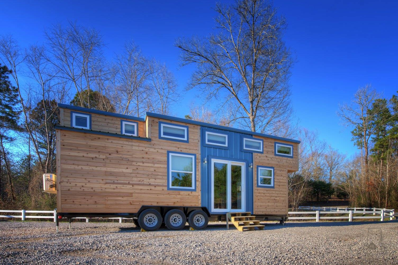 Freedom V2 By Alabama Tiny Homes (304 Sq Ft) [ TINY HOUSE TOWN ]