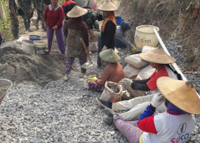 EMANSIPASI WANITA DALAM SATGAS TMMD SAMBIREJO EMANSIPASI WANITA DALAM SATGAS TMMD SAMBIREJO