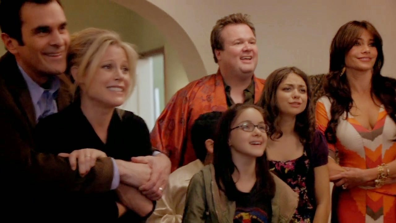 Então, Eu Assisti... Modern Family 1x01 Pilot (Series Premiere) Então, Eu Assisti... Modern Family 1x01 Pilot (Series Premiere)