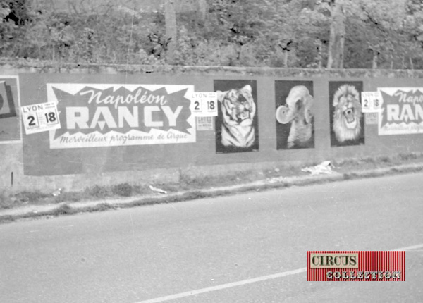 affichage du Cirque Napoleon Rancy 1960