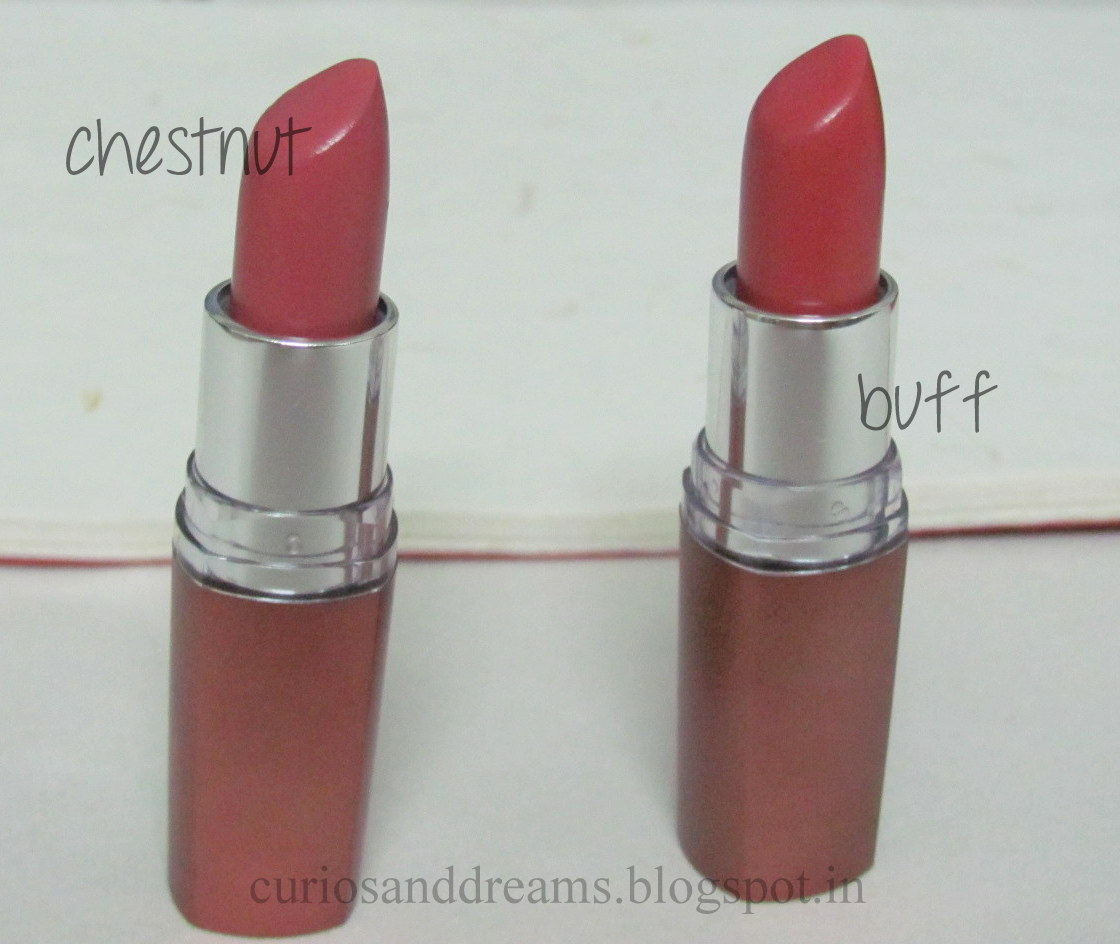Maybelline Colorsensational Moisture Extreme Lipstick Review