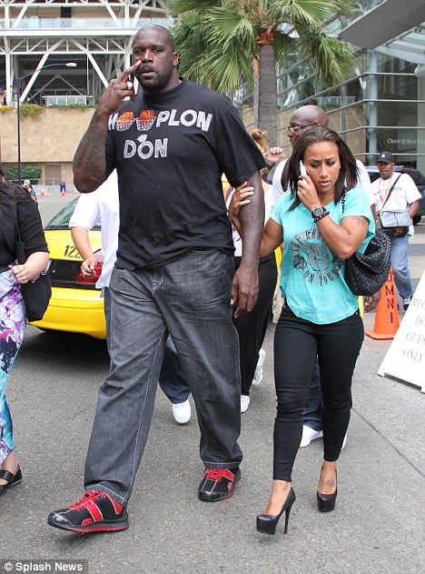 retina NBA star Shaquille O'Neal break up with his fiancée Nicole