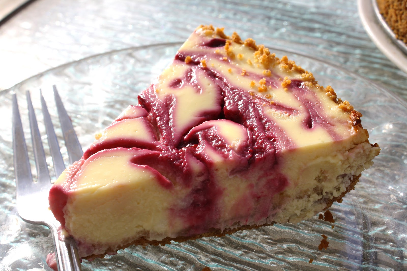 The Quirky Chef Honey Lemon Greek Yogurt Cheesecake with Blackberry Swirl