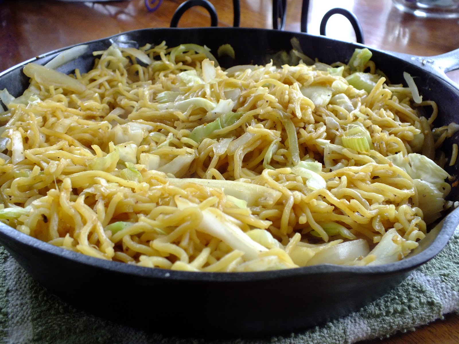 Happy Veggie Geek Vegan Panda Express Chow Mein