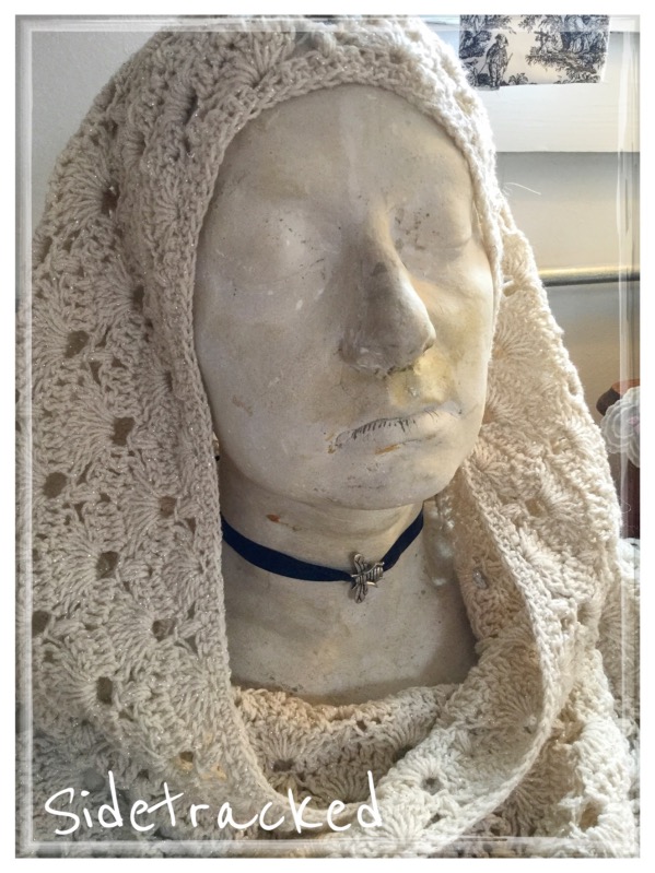 Sidetracked Lynn Beautiful Dreamer Plaster Head Cast