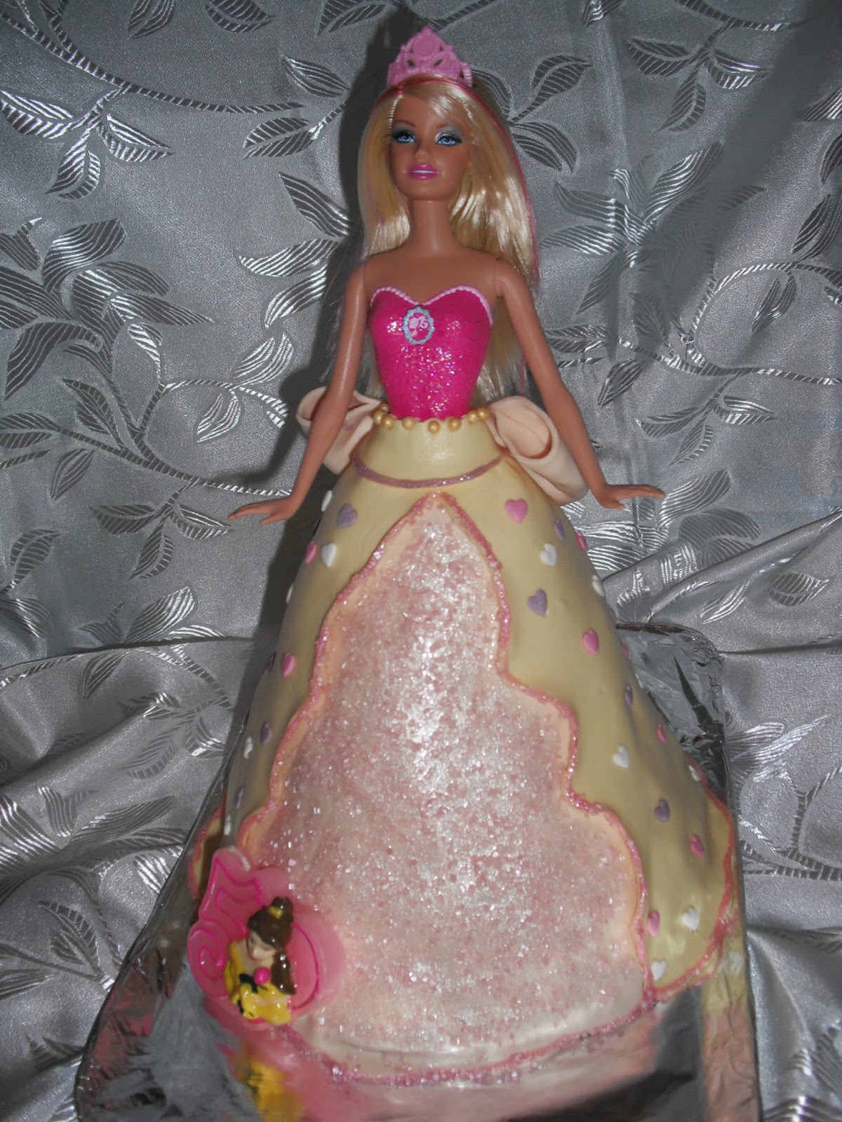 Tort Papusa Barbie Printesa