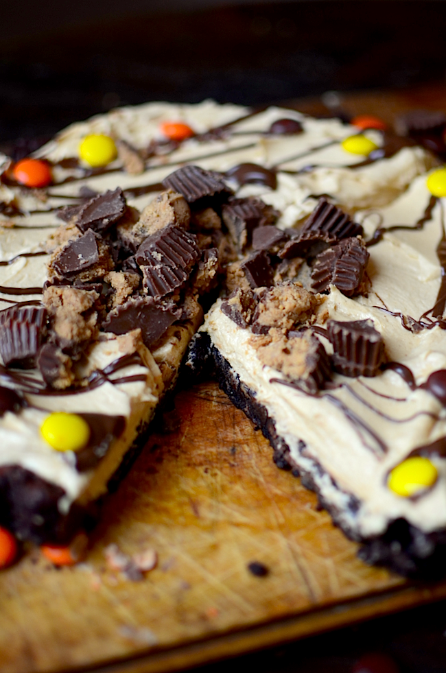 Yammie's Noshery Reese's Peanut Butter Brownie Pie