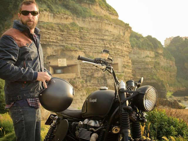 Gợi ý chọn đồ phong cách cổ điển cho Classic Biker Gợi ý chọn đồ phong cách cổ điển cho Classic Biker