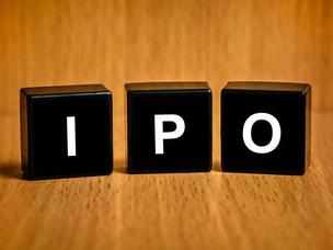 How is an IPO valued?
