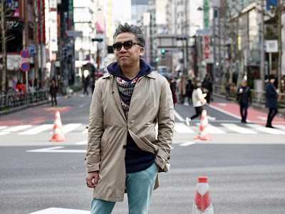 ロイヤリティフリー ストール メンズ スーツ