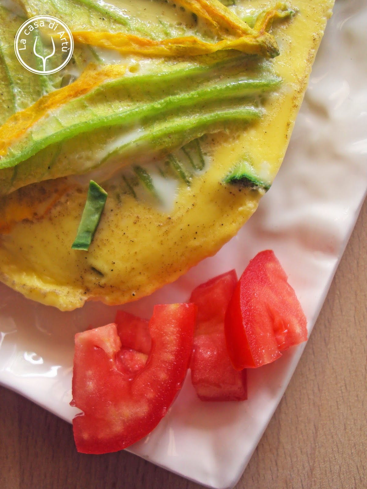 La casa di Artù: Frittata di zucchine e fiori, con curry | Microonde