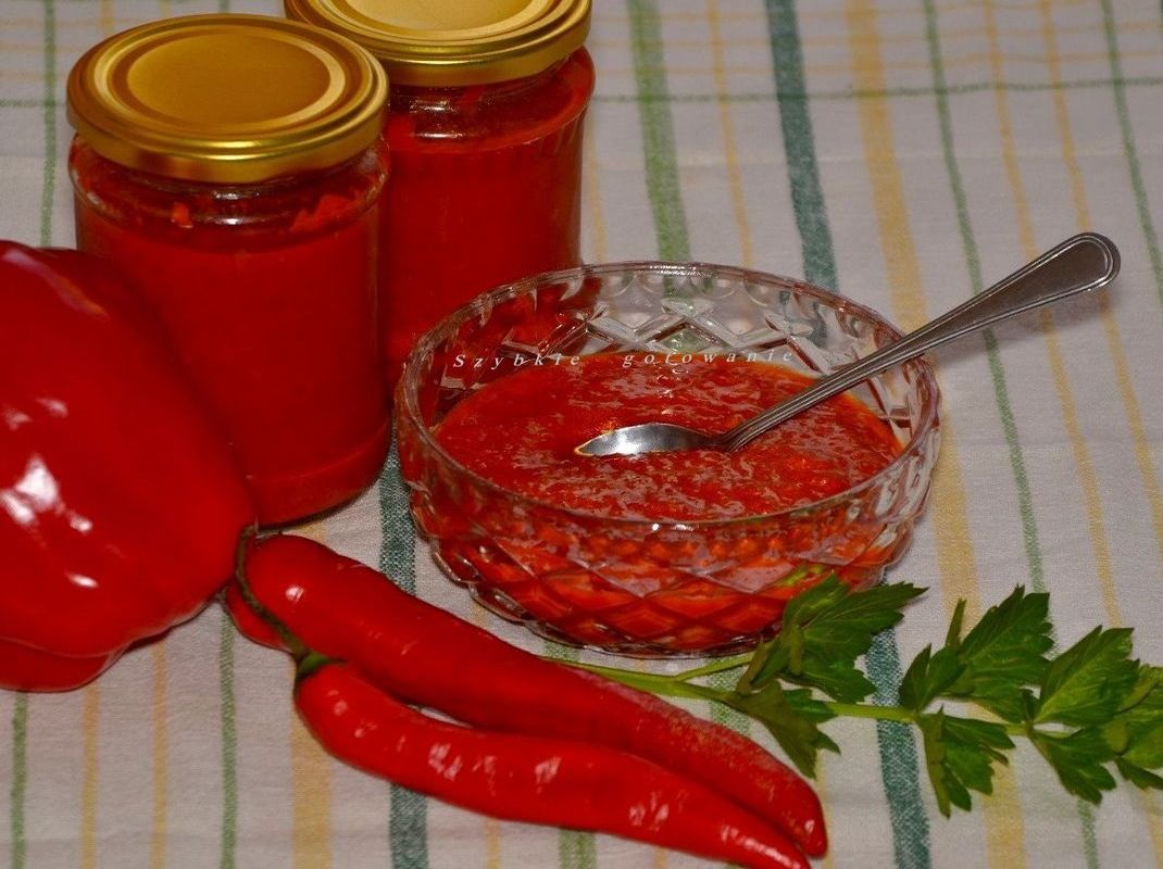 Szybkie gotowanie Ketchup, pasta z papryki