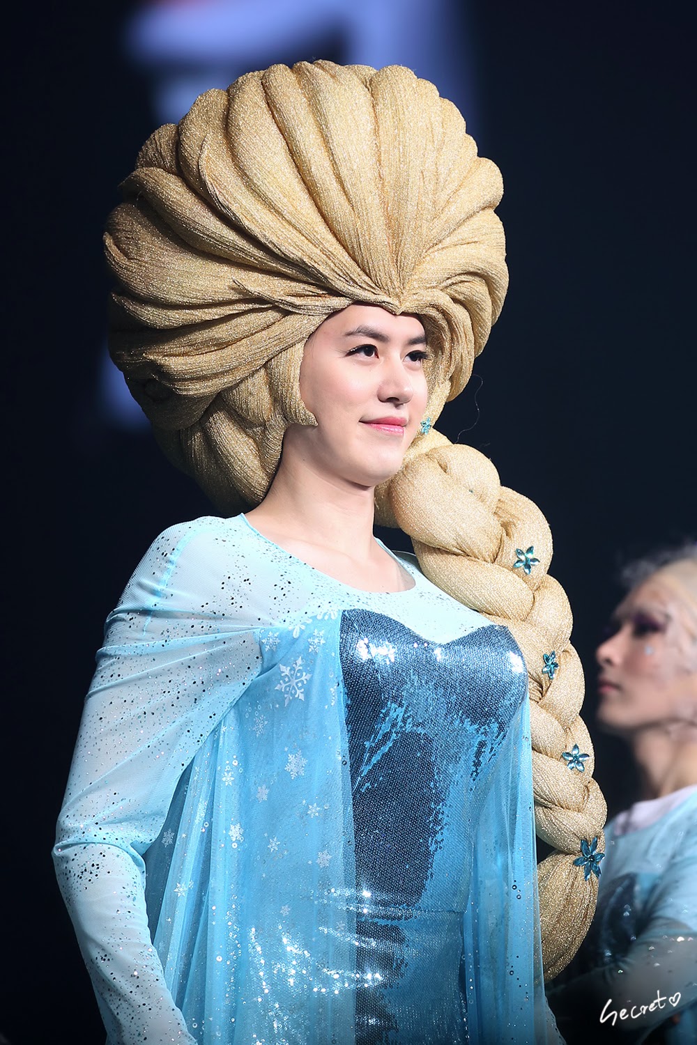 Foto Lucu Super Junior Menjadi Elsa Frozen di SS6 Seoul CORETAN ONLINEKU