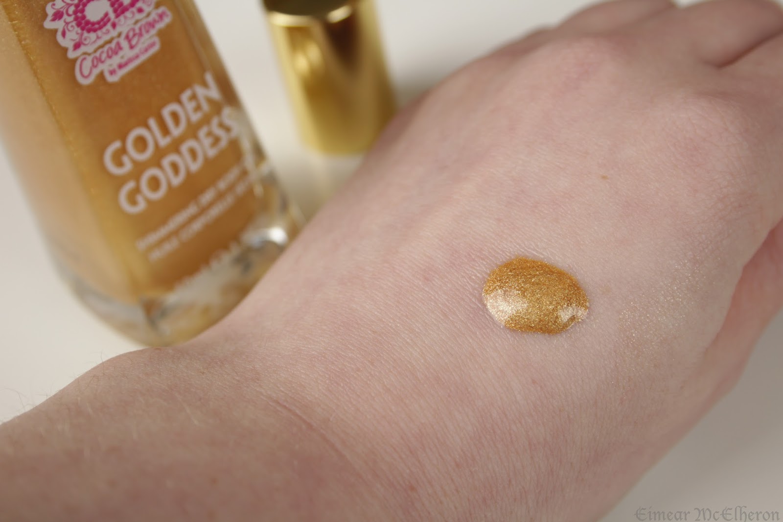 Eimear McElheron Cocoa Brown Golden Goddess Shimmering Dry Oil Review