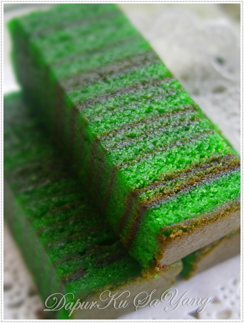 DapurKu SaYang: Kek Lapis Evergreen (versi bakar)