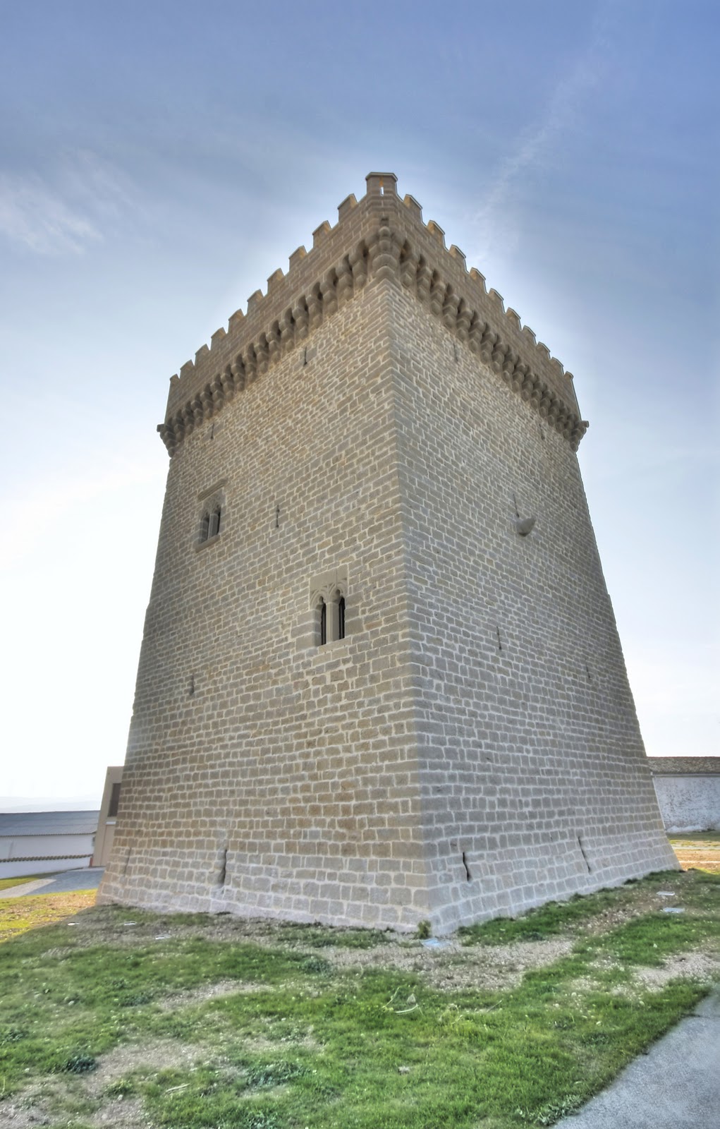 Navarra al natural Torre medieval de Olcoz. Ruta Castillos de Navarra