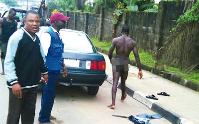 driver strips naked calabar