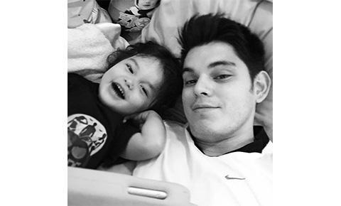 16 Photos of Hunky Pinoy Celeb Dads With Their Sons That Will Make Your Day! #4 Is So Cute! 16 Photos of Hunky Pinoy Celeb Dads With Their Sons That Will Make Your Day! #4 Is So Cute!