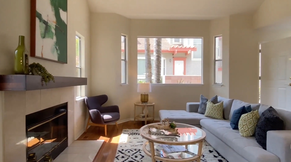 Tour 2 Courtney Ln, Mill Valley, CA vs. 17 Interior Design Photos
