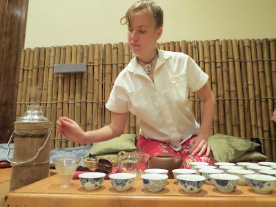 Вечер японско-украинского искусства венчало традиционное чаепитие