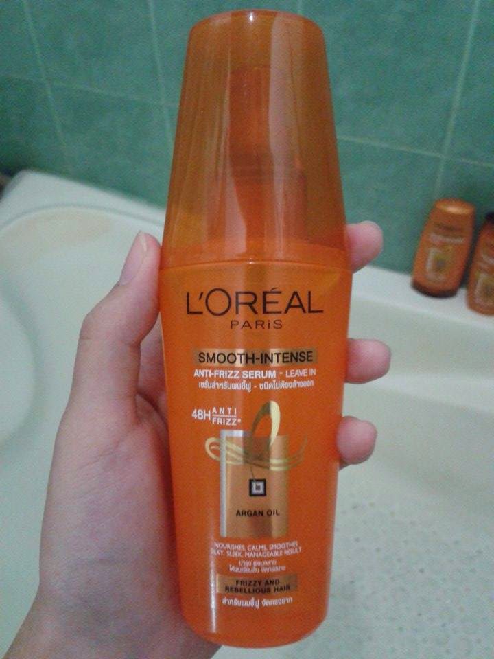 Frizzytracy L Oreal Smooth Intense Serum Review L Oreal Smooth Intense Anti Frizz Serum