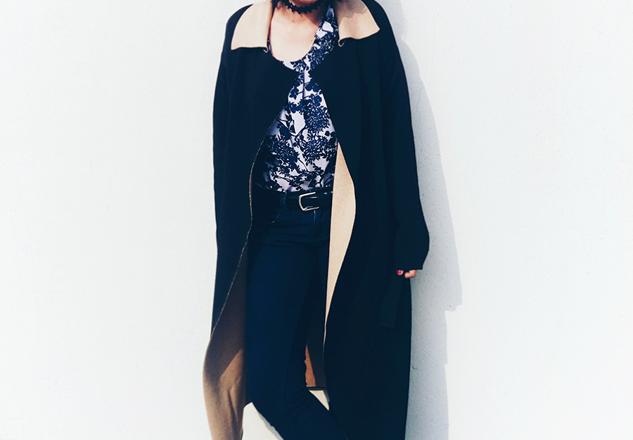 BLACK MEETS NAVY | STYLE PANORAMA: FASHION AND ILLUSTRATION BLOG FROM DHEERA JOSHI Levis floral top, fashion blogger
