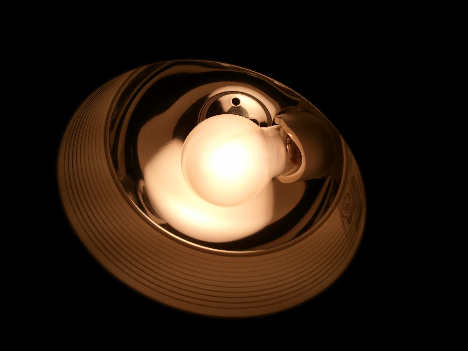 LTTF2068 ダウンライトのミニクリプトン形電球をLED化