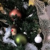 Esconder Pé da Árvore de Natal com Papel