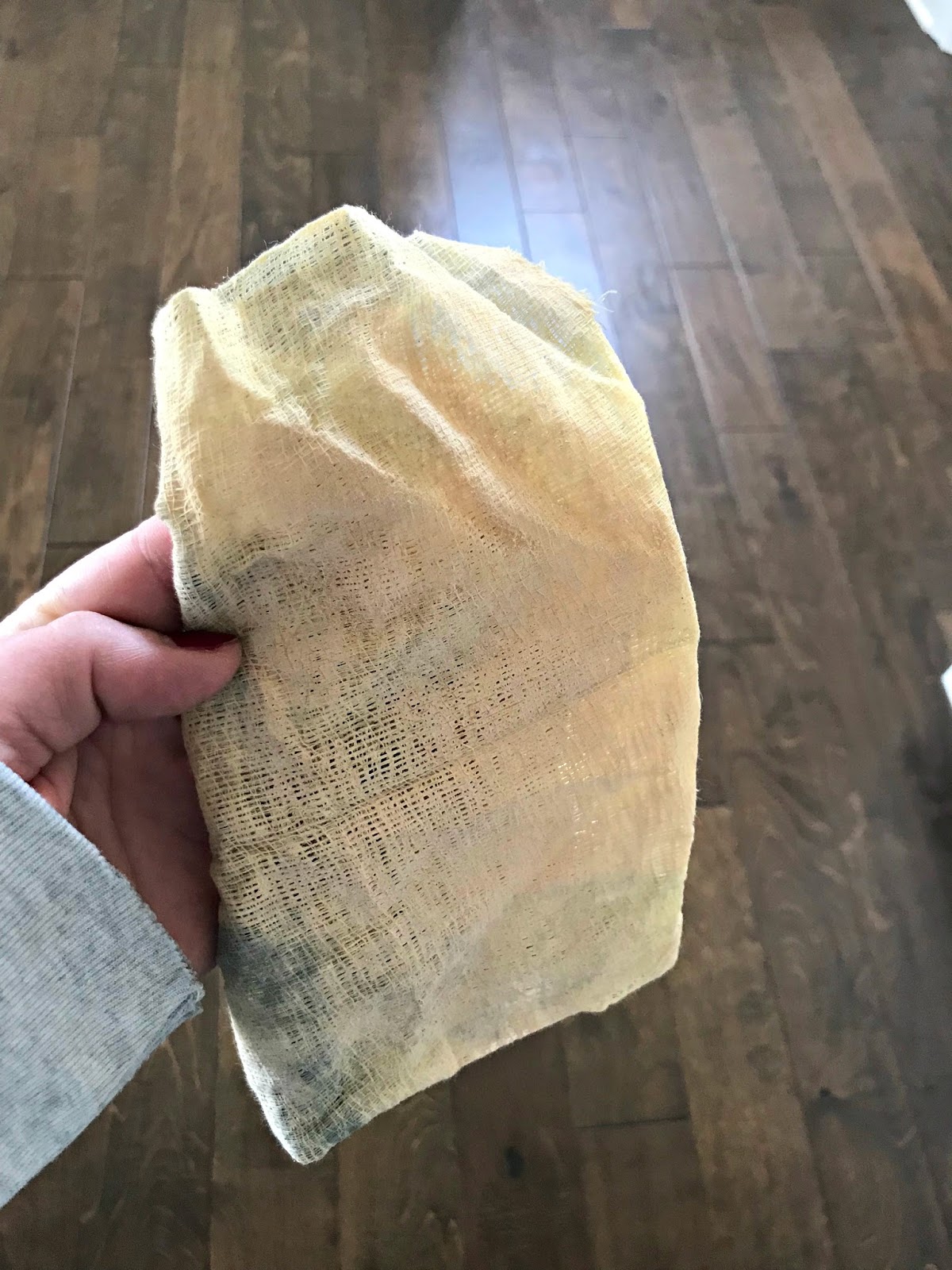 Create a beautiful wood accent wall for less Thrifty Decor Chick