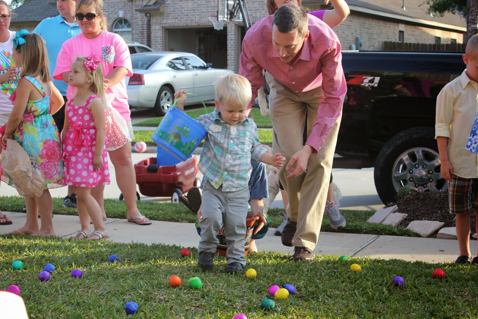 The Jambers Jamberee Annual Neighborhood Confetti Egg Smash!