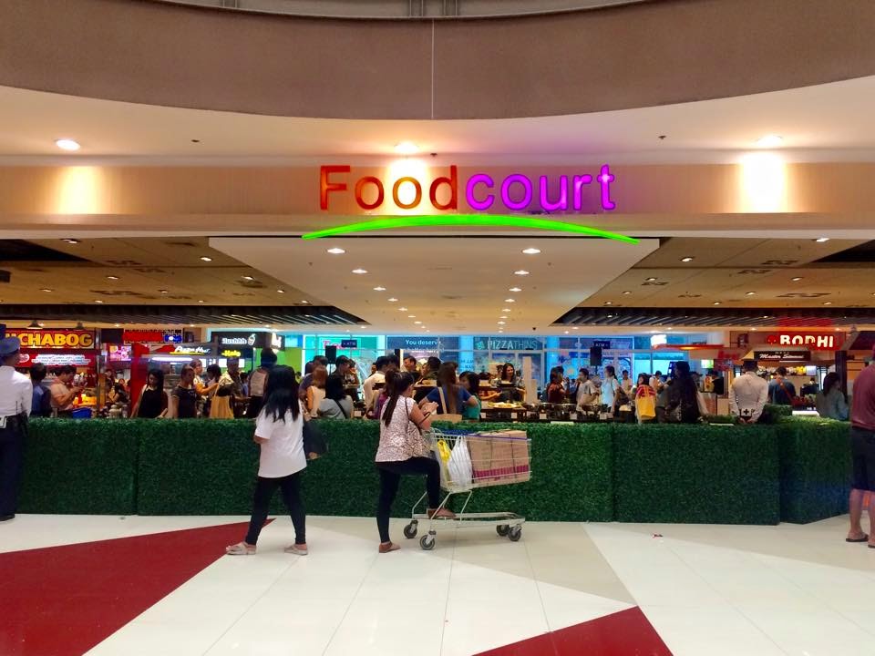 SM City Fairview's Foodcourt offers a bigger & better dining experience