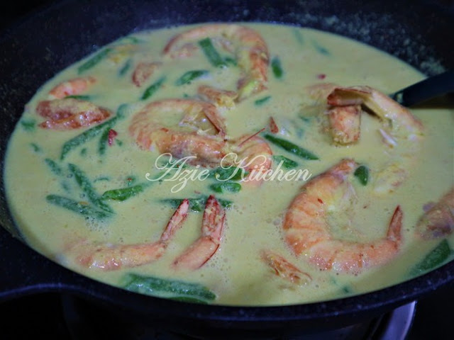 Masak Lemak Udang Dengan Kacang Panjang 