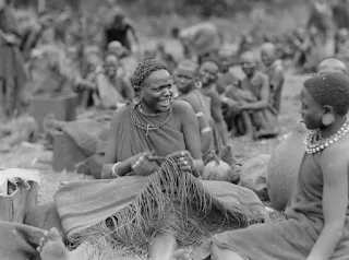 African women making rugs in Kenya at Fort Hall near Nyeri in 1946