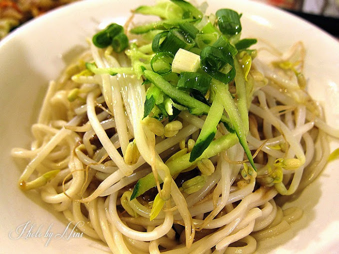 【台北松山區】陸光小館。含著眼淚回憶的家鄉眷村菜 【台北松山區】陸光小館。含著眼淚回憶的家鄉眷村菜