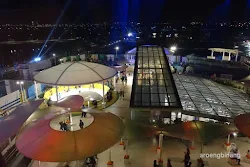 j-sky ferris wheel aeon mall cakung jakarta timur