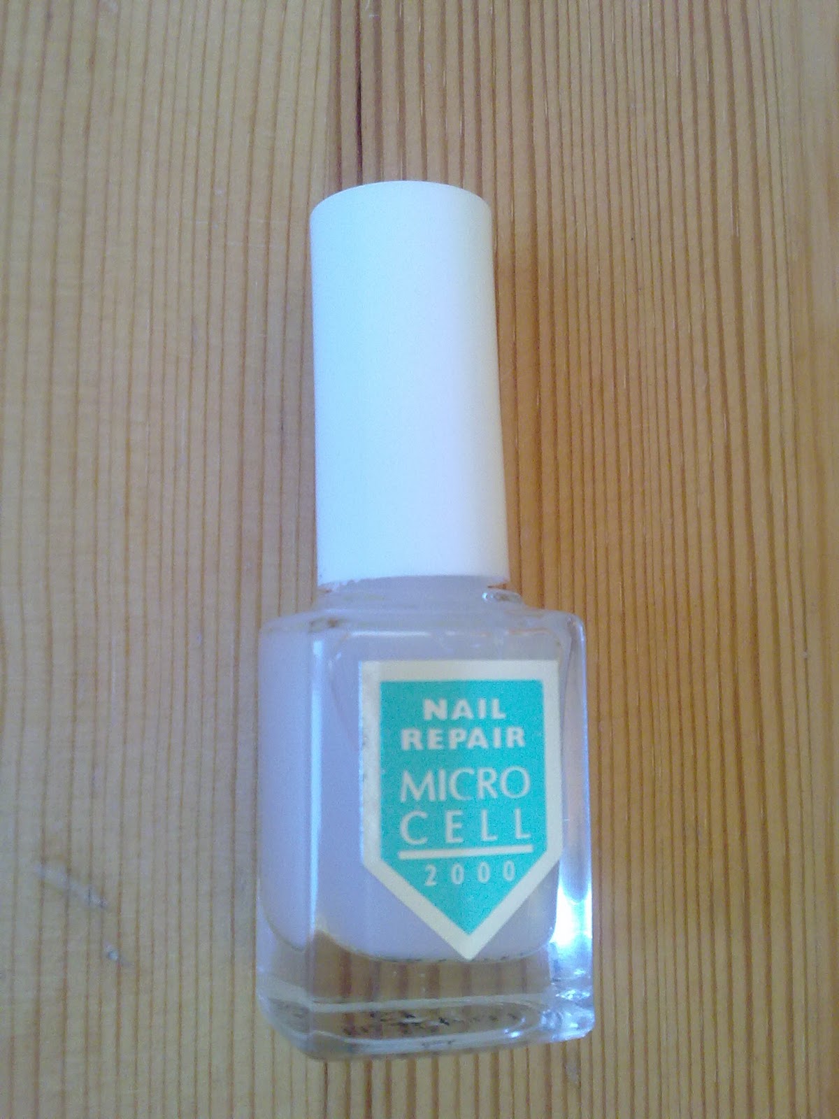 Little Beauty [REVIEW] Micro Cell 2000 Nail Repair & Nail Repair Remover