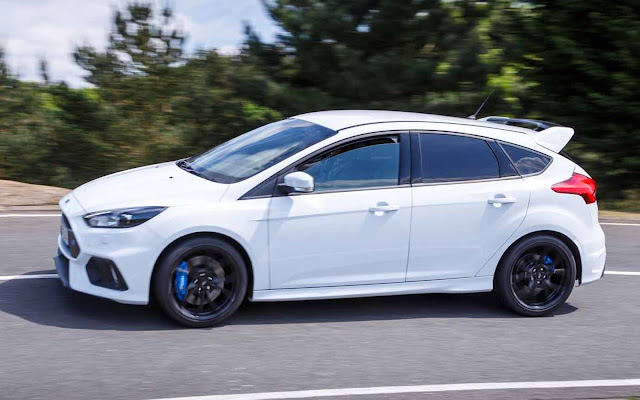 2016 White Ford Focus RS