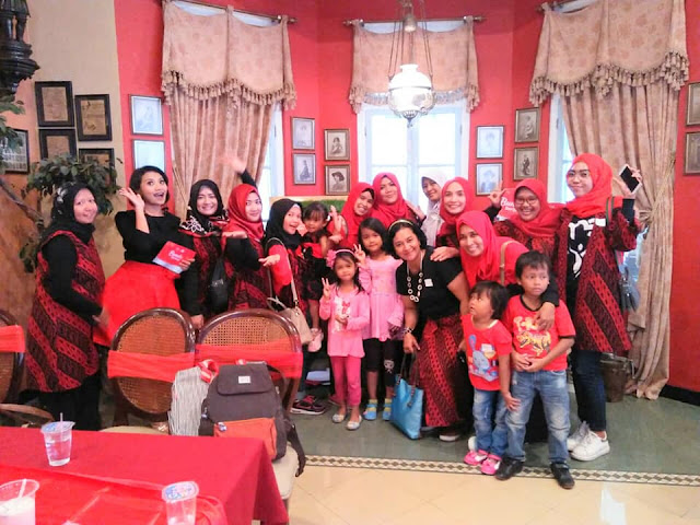 Mombassador Berbagi Di Pesta Keboen  Semarang