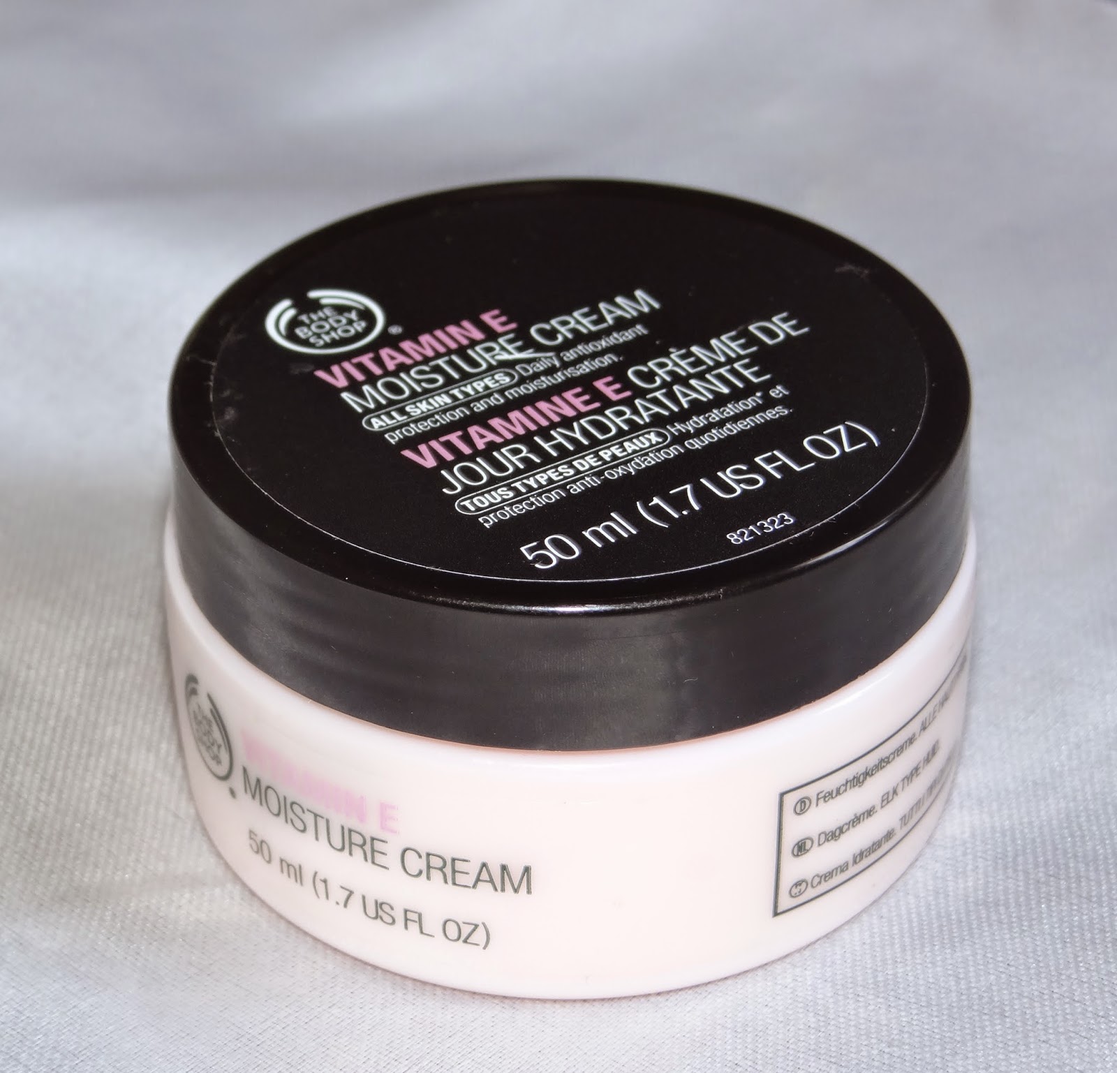 The Body Shop Vitamin E moisturising cream Review Chamber of beauty
