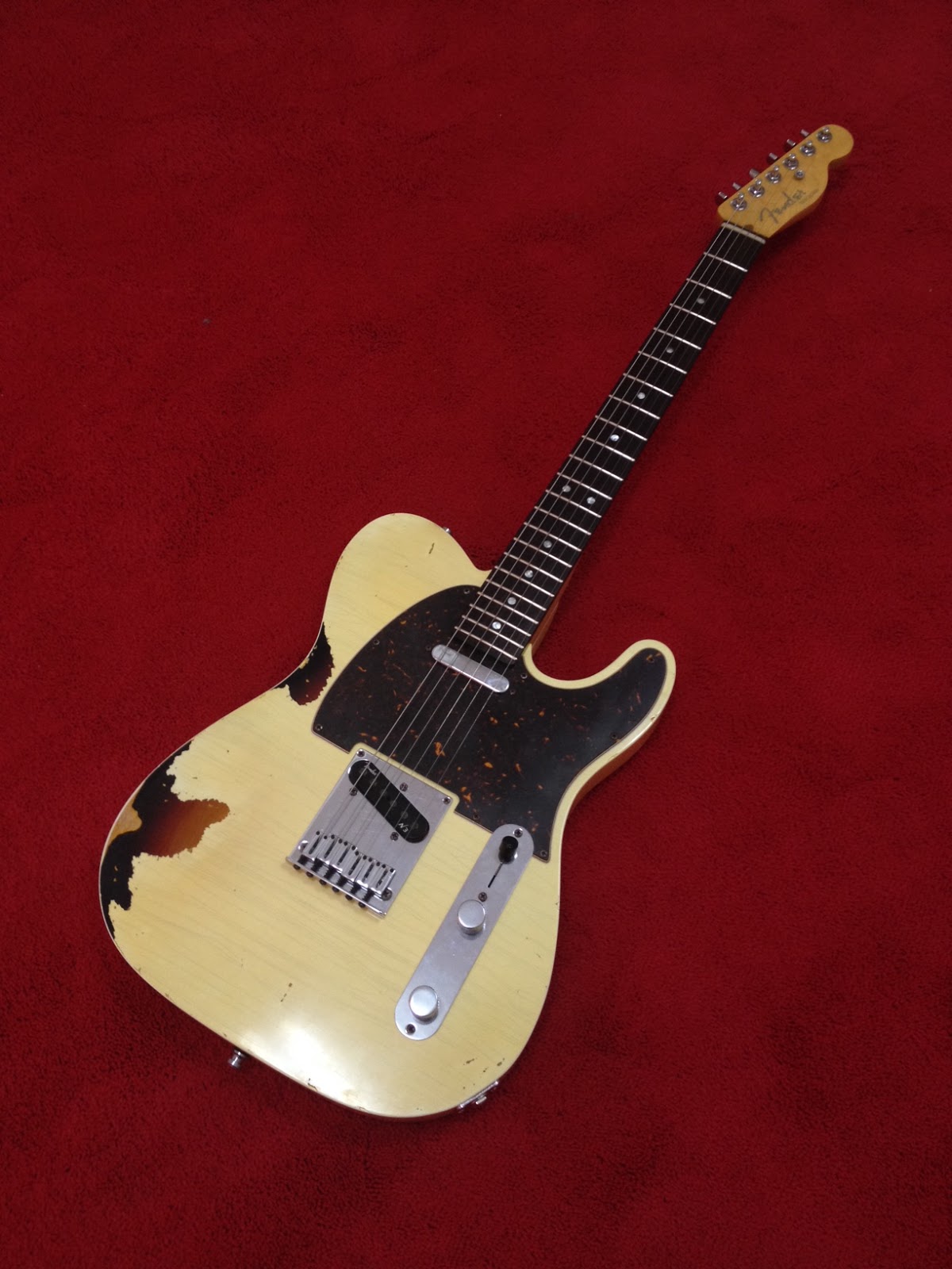 シニアファッション レリック ストラトキャスター マルチレイヤー