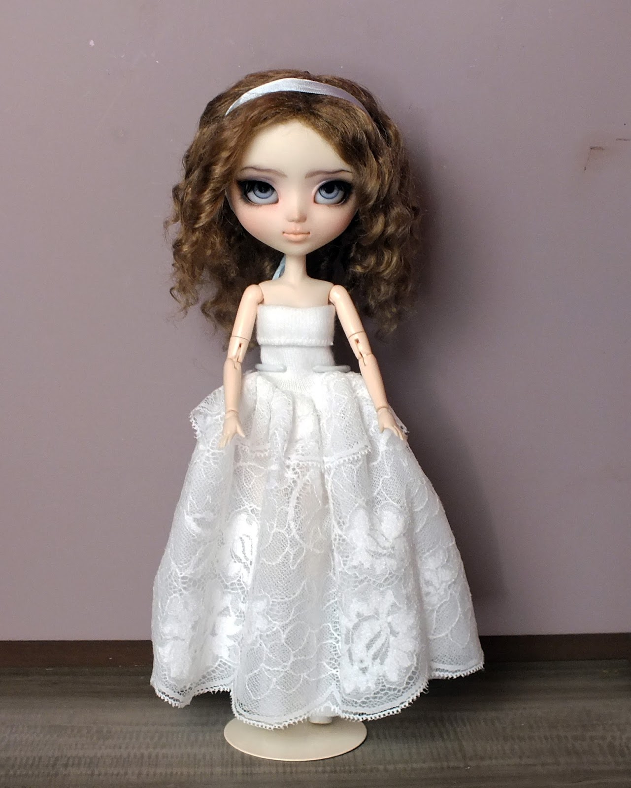 Les poupées de Krystal: Ventes poupées, vêtements et accessoires