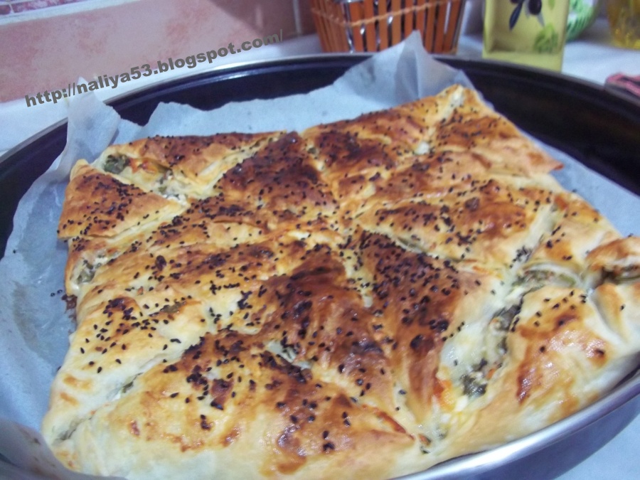 Naliya Yeşil soğanlı zarf böreği