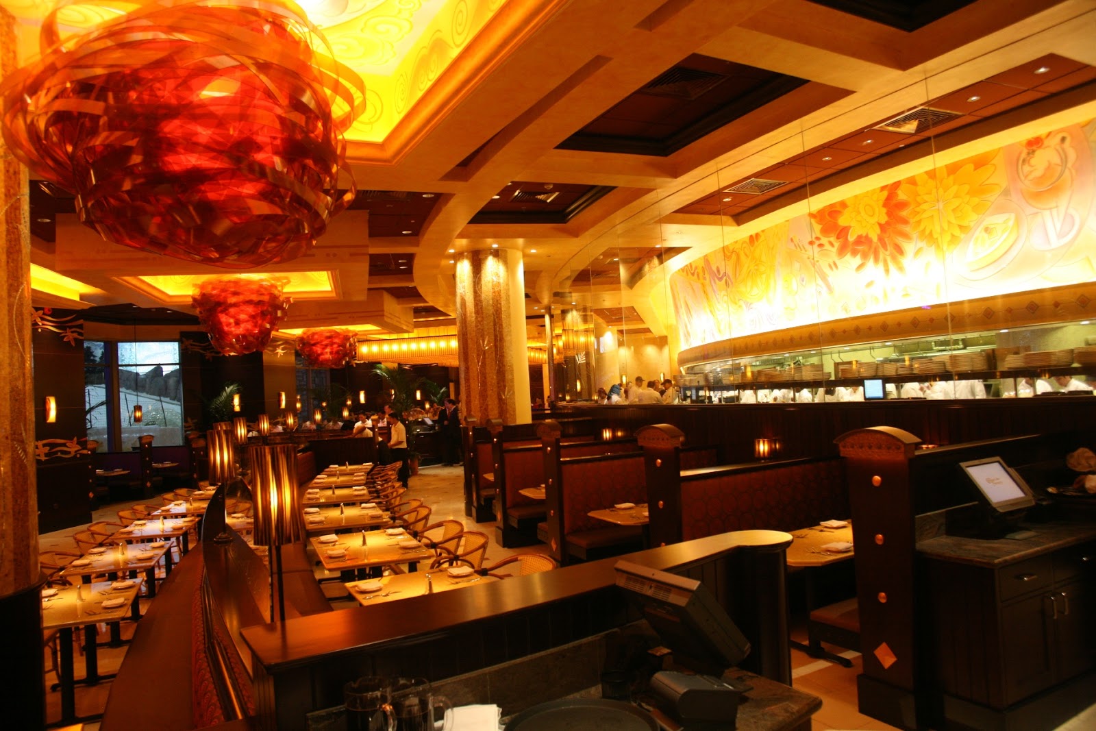 Dubai Photo Story The largest Cheesecake Factory now in Dubai